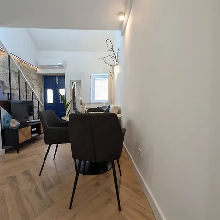 度假居 Charming Loft With Ac And Washing Machine 波尔图
