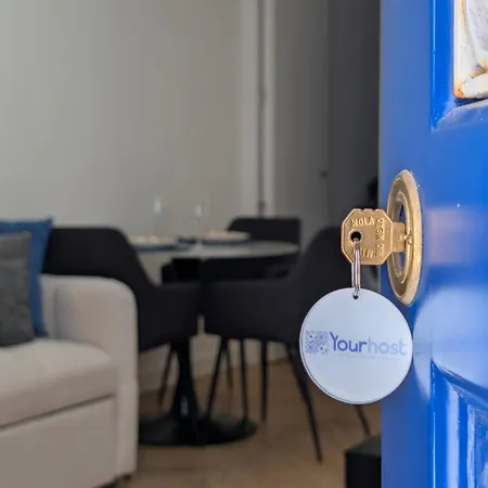 Charming Loft With Ac And Washing Machine 波尔图